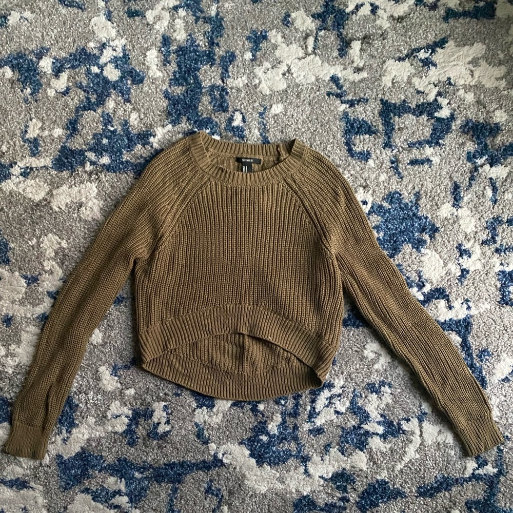 Crop sweater
